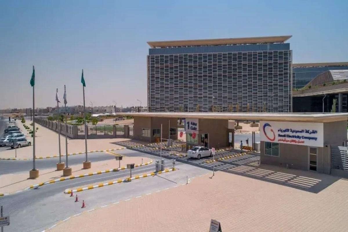 الكهرباء السعودية تُعلن قرارات متعلقة بالمستأجر والفواتير السابقة