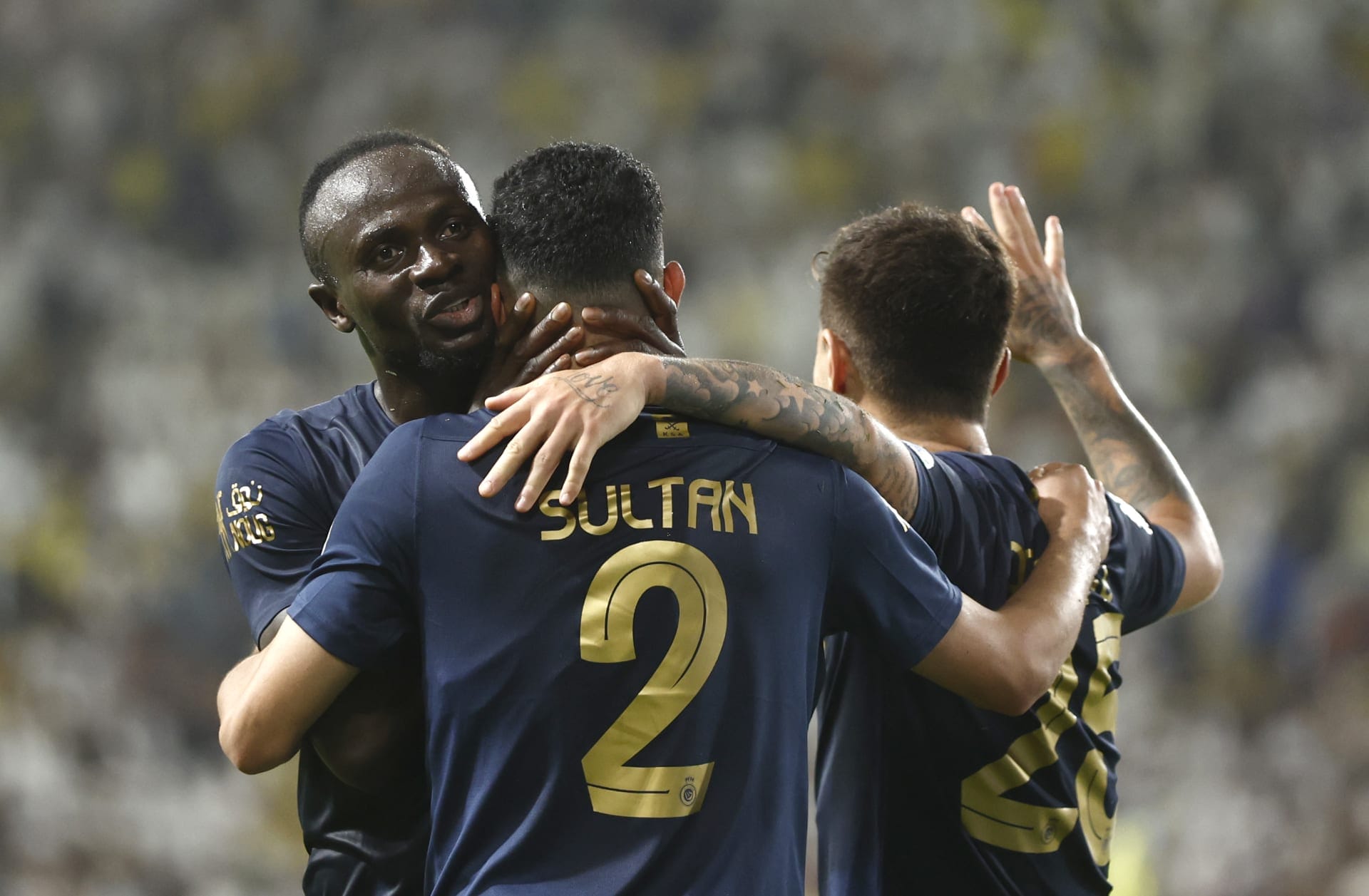 العنزي يهاجم لاعب النصر