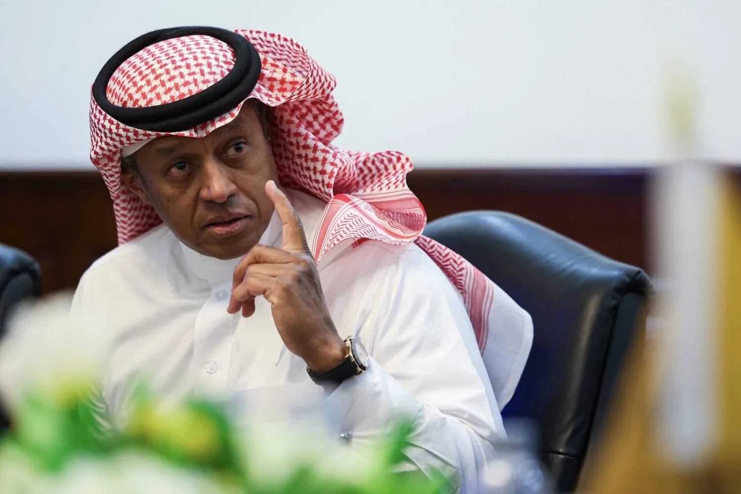 العنزي يكشف 3 سيناريوهات متوقعة لمستقبل الجمعان.. والحسم في هذا الموعد