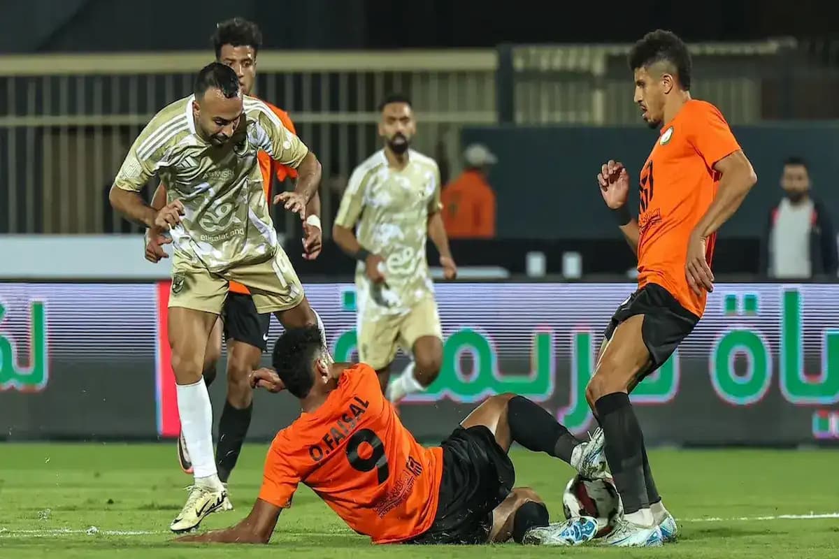 للحفاظ على الصدارة... موعد لقاء الأهلي ضد البنك الأهلي والتشكيل المتوقع للمارد الأحمر في اللقاء