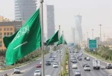 السعودية تمنع اليمنيين من العمل